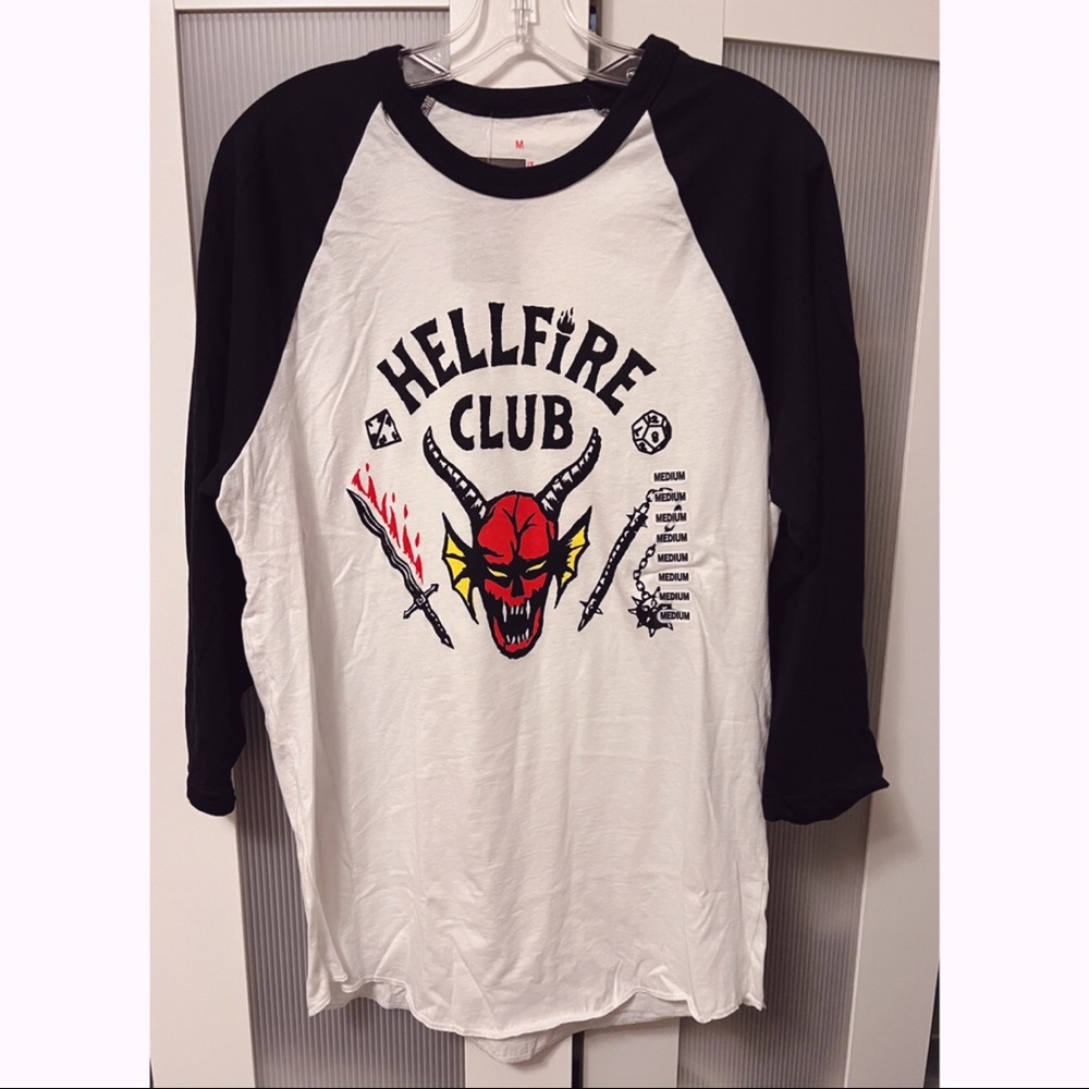 NWT Stranger Things The Hellfire Club Raglan Graphic Baseball Tee Tshirt